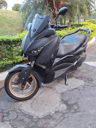 YAMAHA XMAX ABS 
